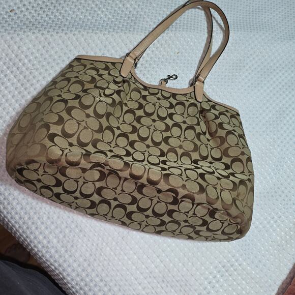 COACH SIGNATURE 28509 SATCHEL BAG - Picture 3 of 6